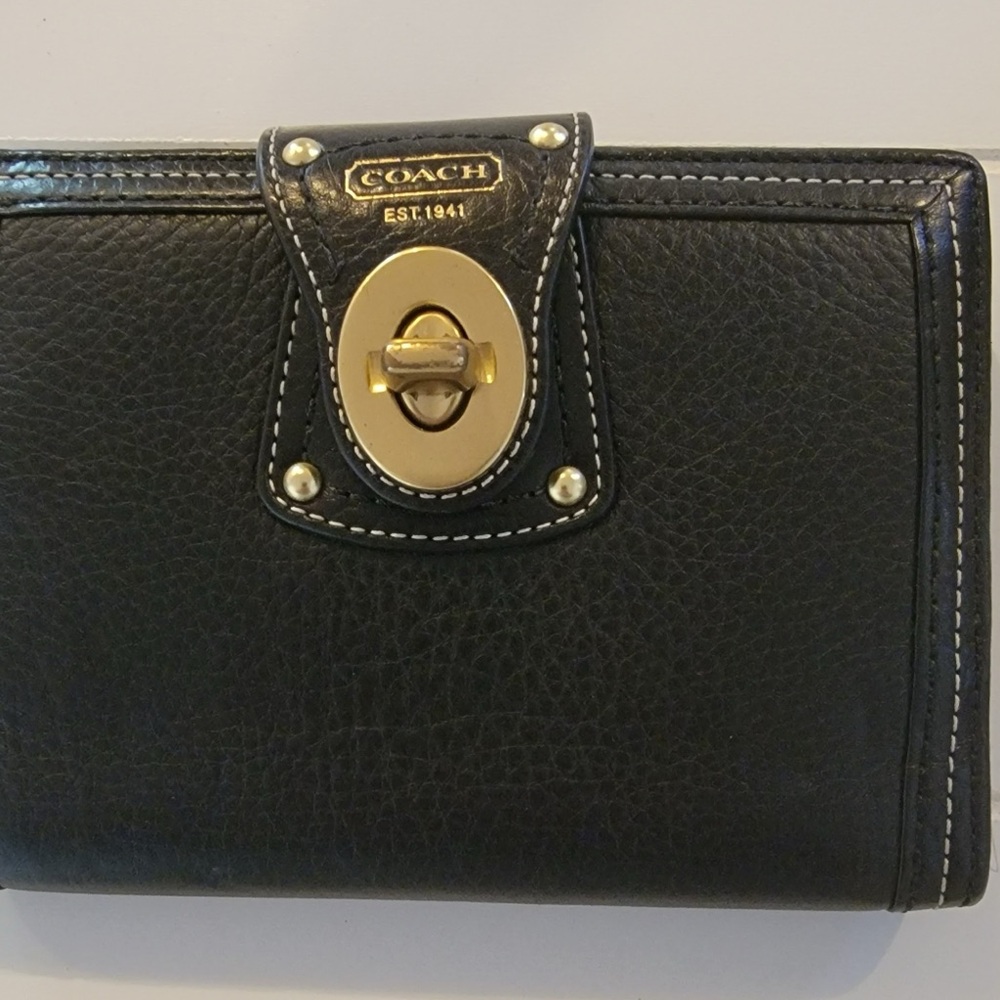 Vintage Coach Black Leather Wallet with Gold Clasp. Excellent condition.
